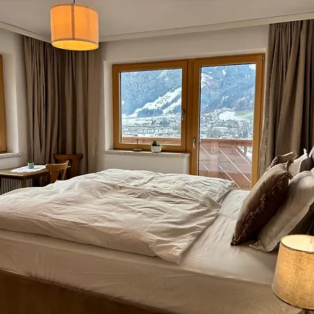 Gaestehaus Maria Lägenhet Hainzenberg
